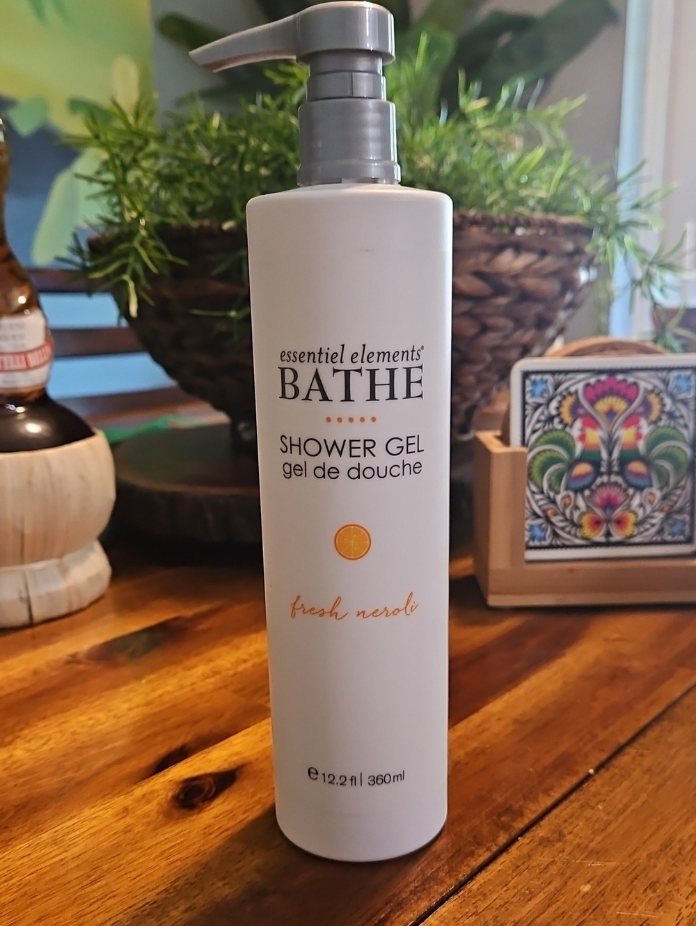 Gilchrist & Soames Bathe Fresh Neroli Shower Gel
